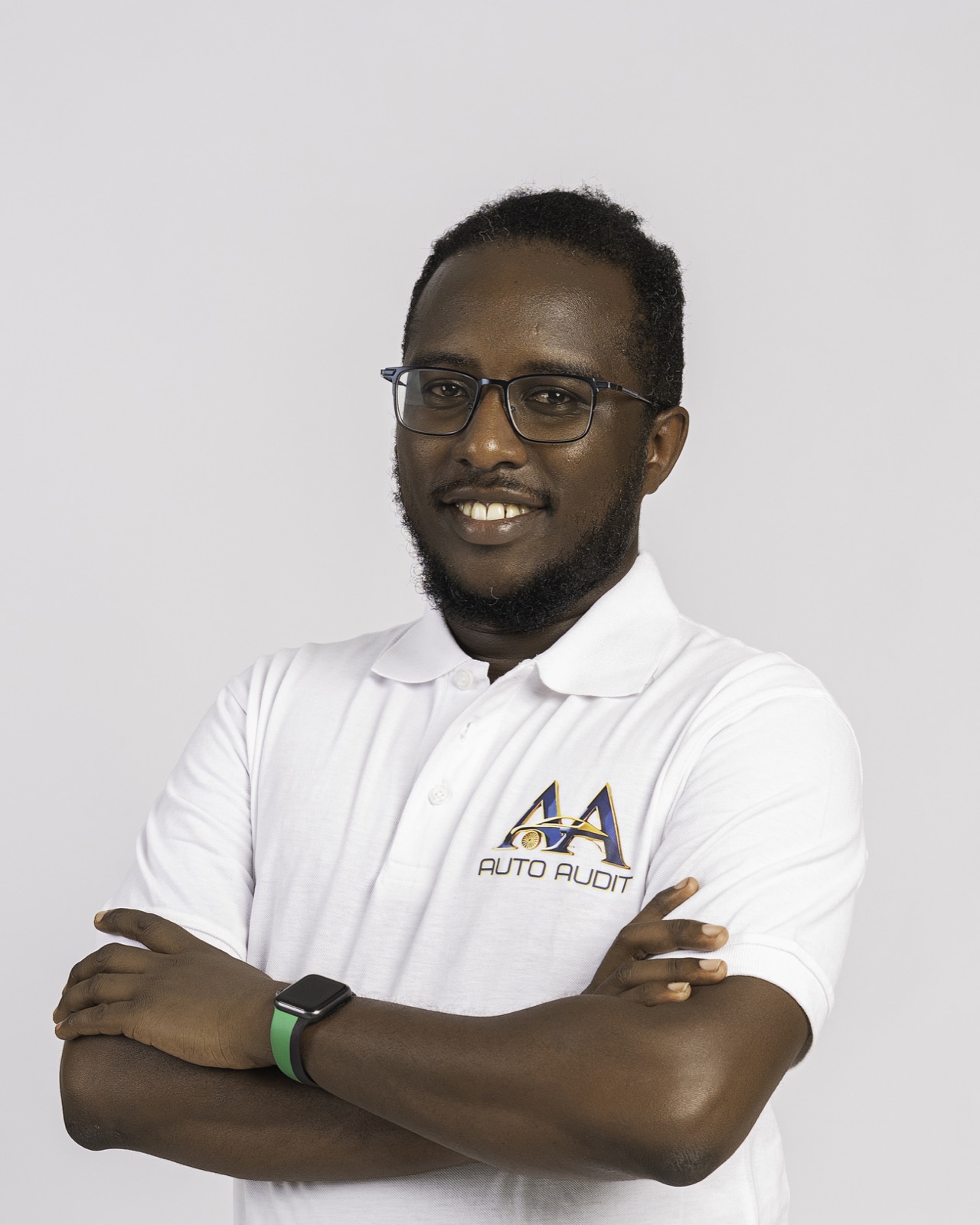 Somet Kipchilat in an Auto Audit shirt